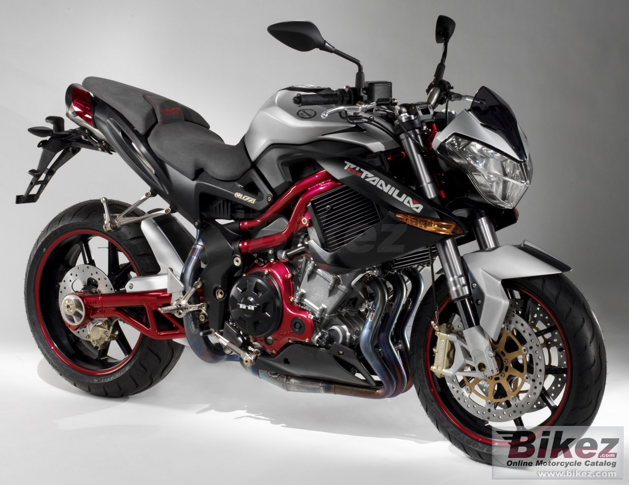 Big Benelli tnt titanium picture and wallpaper from Bikez.com